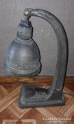 Antik öntöttvas lámpa