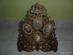 Faragott fa asztali családfa fényképtartó régi fotókkal