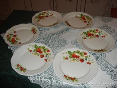 BOHÉMIA porcelán epres süteményes tányérok 6 db 19 cm-es