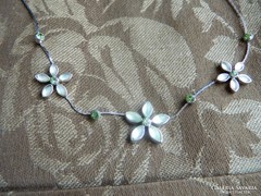 Elegant necklace with pale green stones