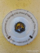 Diana és Károly Herceg esküvőjére kiadott porcelán falitál.