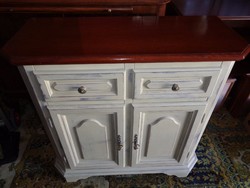 Italian chest of drawers