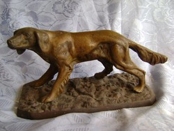 Bronz vadászkutya tömör szobor talapzaton, kb. 7-8 kg-os