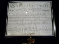 K315 Régi pergamenre írt doktori diploma