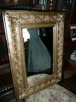 Gyönyörű, antik fali tükör eladó.az 1800-as évek legelejéről 
