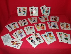 Régi magyar kártyagyári játék kártya Népviseletek kvartett dobozával 
