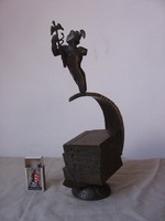 BNV nagydíj - vásárdíj 1984 bronz szobor , kisplasztika