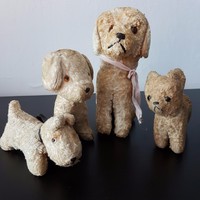 Régi kutya figurák gyűjtemény