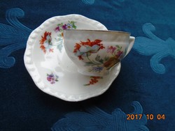 Zsolnay-"Éva"-sorozat-látványos meisseni virágokkal-ezüst csík mintákkal-kávés csésze alátétel