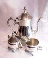Szépséges, ezüstözött, régi angol tea vagy kávé szervírozó készlet, kanna, kiöntő és cukortartó