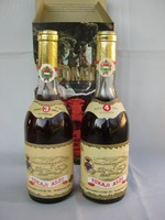 Díszdobozos 2 üveg Tokaji Aszú 3 és 4 puttonyos 1983.