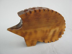 Retro fa süni sün asztali ceruzatartó