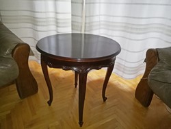 Antik kerek asztal barokk felújított
