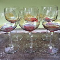 6 glasses with colorful decor