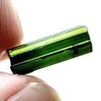 Raw tourmaline verdelite gemstone from Nigeria 1.5/2/3 carat!