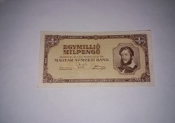 Egymillió Milpengő  1946-os ,  ropogós széptartású  bankjegy !