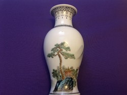 Kínai tájképes váza