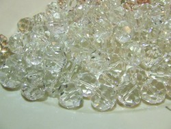 Csiszolt fűzhető üveg gyöngyök,dekorációnak-140db
