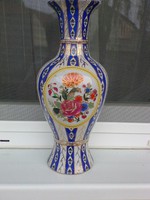 Antik  kínai   jellegű  váza