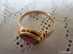 Art deco deco red stone 14 carat marked gold men's ring with elegant jewelry