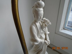 BLANC DE CHINE/DEHUA Kwan Yin Irgalom kínai Istennője fehér porcelán szobor-lámpatesttel