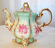 Antique French teapot from the late 1800s