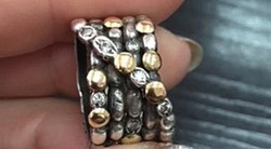 Izraeli kézműves ezüst gyűrű arannyal és 10 apró kővel