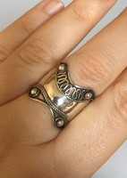 Extravagáns indonéz széles fazonú ezüst gyűrű