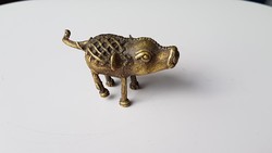 Iparművészeti bronz kisplasztika  "rácsos hátú vadmalac"