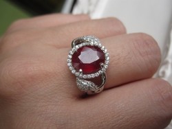 Természetes vérvörös rubin köves ezüst gyűrű 925