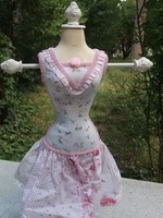 Dekoratív  Manökenbaba-Próbababa-ékszertartó-lakásdekoráció -angol, 45 cm-új áru