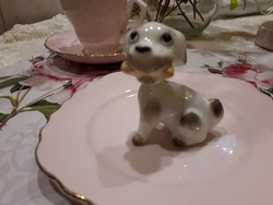 Porcelán kutyus