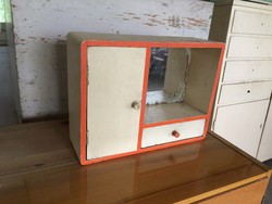 Régi vintage tükrös fiókos fenyő faliszekrény retro kis szekrény
