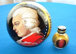 Óriási Mozart-golyó fémből (doboz)