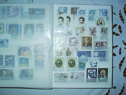 Bélyeggyűjtő mappa vegyes több mint 750 bélyeggel