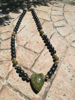 Hematite necklace with agate pendant
