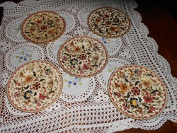 Családi pecsétes Zsolnay perzsamintás tányérok 