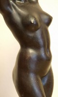 Maugsch Gyula/1882-1946/: Erotikus női akt  , bronz