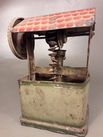 Vasas Ktsz. jelzett antik lemezjáték tárcsás vízkiemelő modell - makett