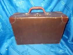 Régi mini koffer bőrönd 31cm