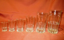 Mércés üveg pohár sorozat
