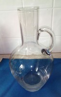 Modern vonalú üveg vizes, boros kancsó, butella