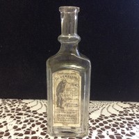 Antik Vértes féle pálinka és sósborszesz üveg