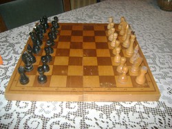 Retro fa dobozos sakk készlet