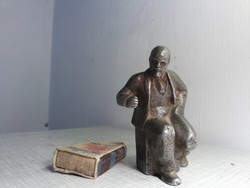 Fém Lenin szobor 