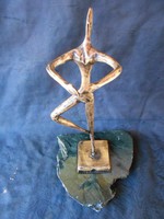 Herczeg Klára Munkácsy díjas szobrásztól.Mozdulat art deco bronz szobor.