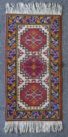 0V241 Régi keleti mintás falvédő szőnyeg 52 x 121