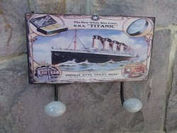 Titanic- fali lemezfogas 23x17 cm -ajándékba is