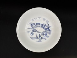 Bohemia gyerek tányér - mesejelenetes nyuszis vonatos kisfiú tányér
