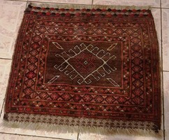 Szép, kis méretű, régi afgán szőnyeg